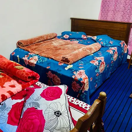 Guest house Chaminda Homes
