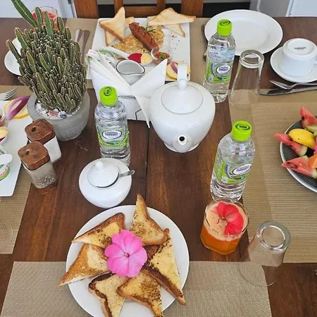 Queensland Hotel Nuwara Eliya