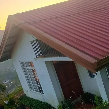 Holiday home Hikers Nuwara Eliya