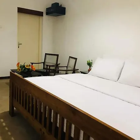Mount Mary Inn 3*