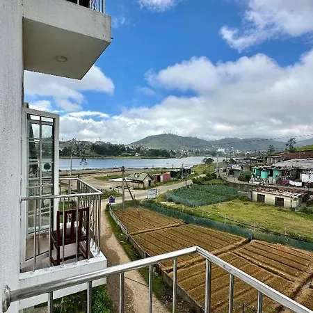 Royal Pearl Hills Hotel Nuwara Eliya