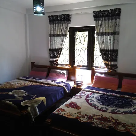 Avon Field Homestay