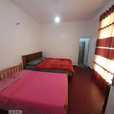 Guest house Crown Plaza Nuwara Eliya