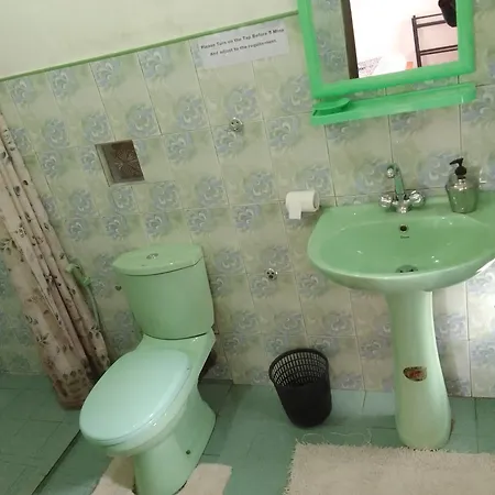 Red Wood Guest house 3*