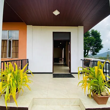 Hotel Rodda's Hillside *