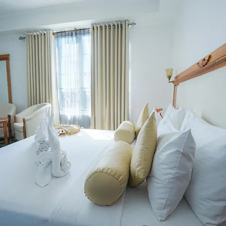 Hotel Araliya Hills - Where Historic Charm Mingles With Natural Beauty Nuwara Eliya