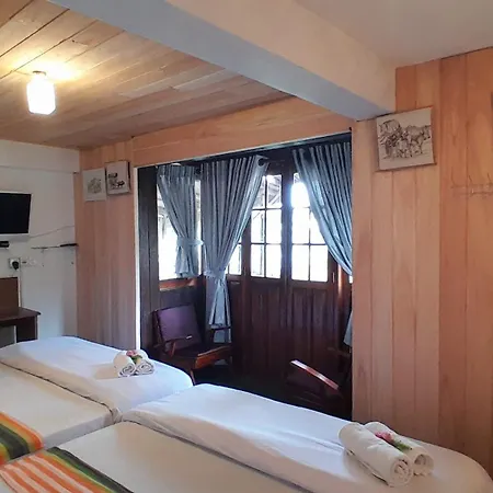 Hotel Eco Creations Nuwaraeliya 3*
