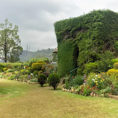 The Hill Club Villa Nuwara Eliya