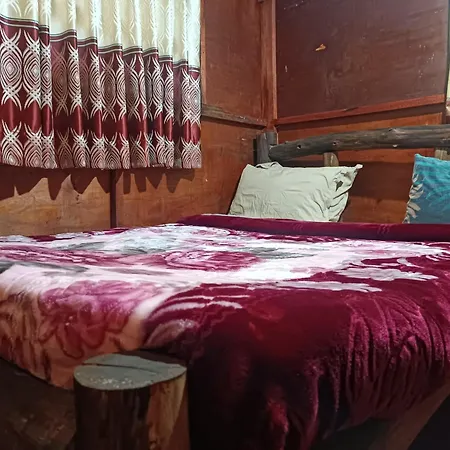 Hakuna Matata Hotel *