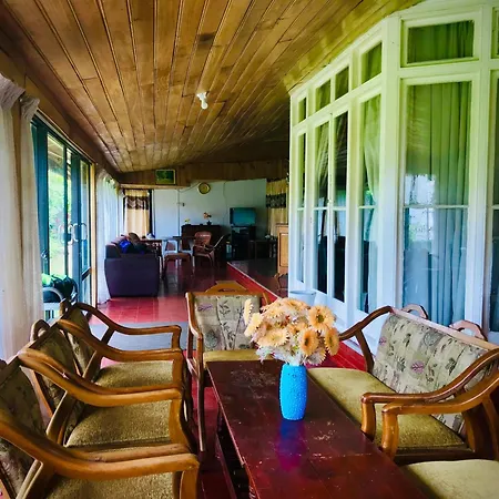 Guest house St Edwards Bungalow