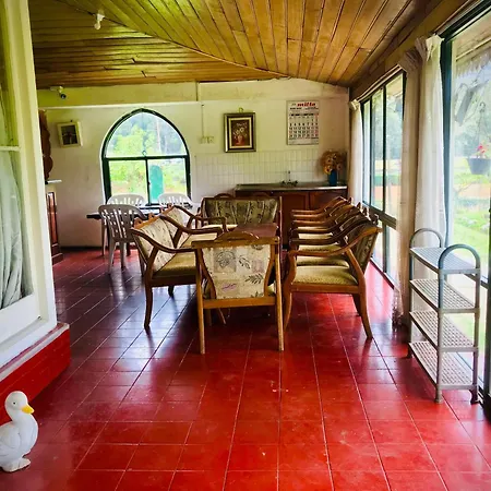 St Edwards Bungalow Guest house *
