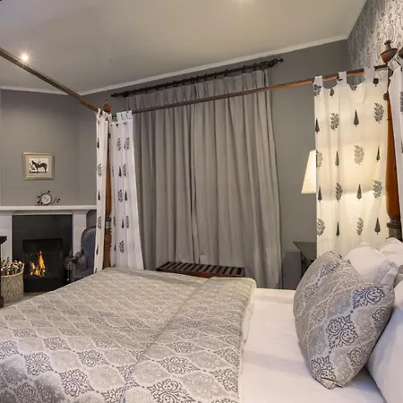 Hill Rise Luxury & Stables By Edwards Collection - *
