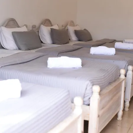 Hotel Oasis Hill Nuwara Eliya