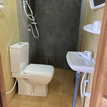 New Happy Guest house