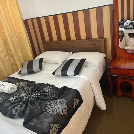 New Happy Guest house