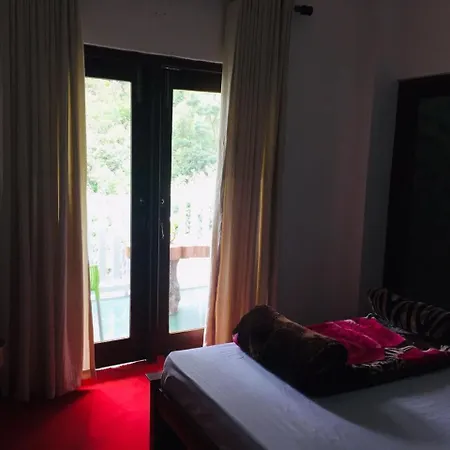 Thalagala Oya & Restaurant Hotel Nuwara Eliya