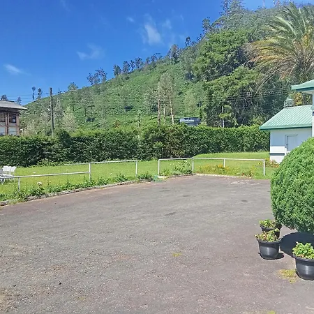Chelthnam Holiday Bungalow *