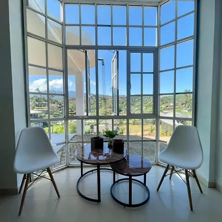 Hotel Cozy Clouds