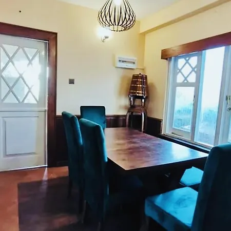 Villa Portswood Luxury Bungalow Nuwaraeliya Nuwara Eliya