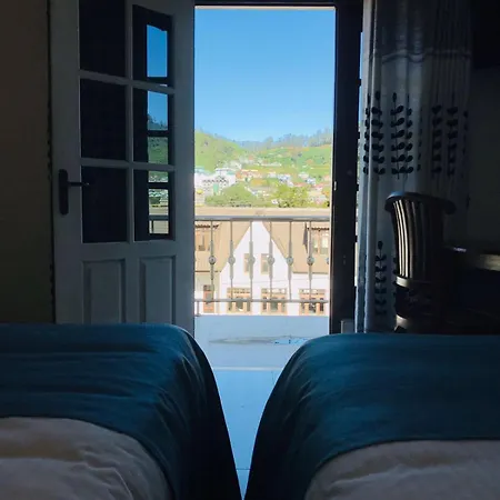 Thilina Hotel
