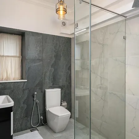 Lyndale Bed & Breakfast 5*