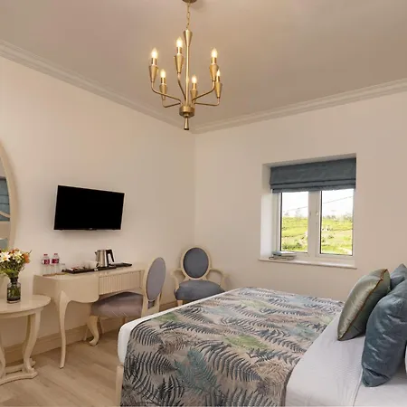 Lyndale Bed & Breakfast