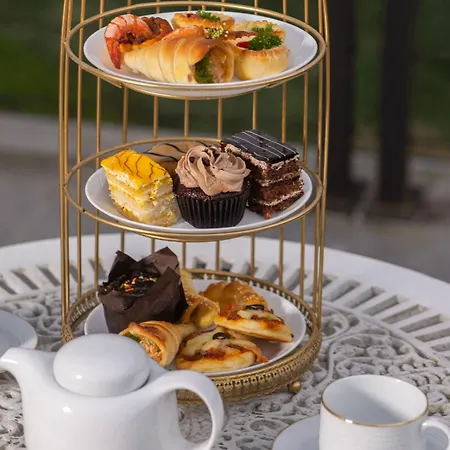Lyndale Bed & Breakfast 5*