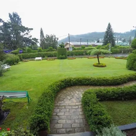 Hotel Glendower 4*