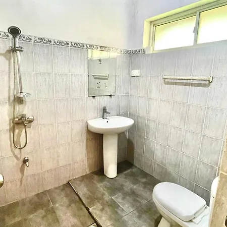 Maha Royal Nuwara Eliya