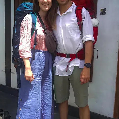 Tea Bound Homestay *