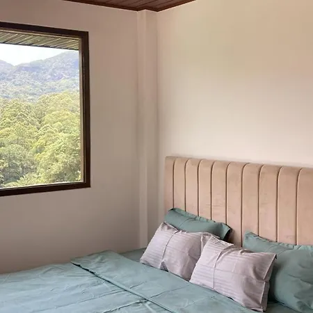 Villa Clover Nuwara Eliya