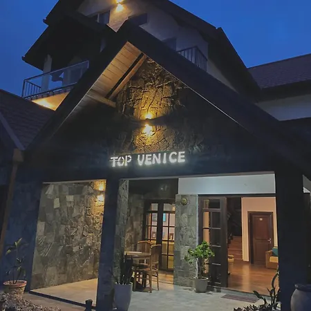 The Venice House 3*