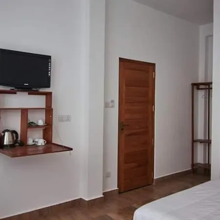 Pensive - Hotel 3*