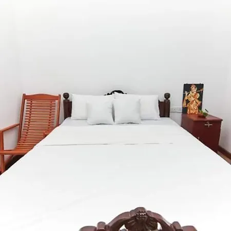 Hotel Pensive - 3*