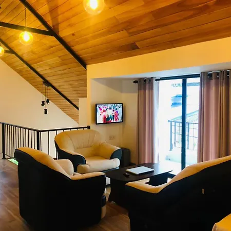 R21 Nuwara Eliya