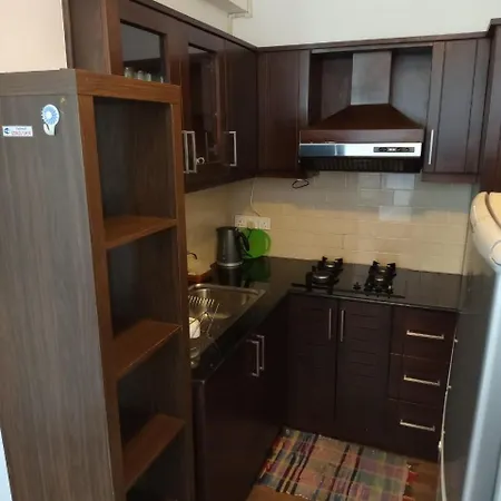 Glen Falls Apartment *