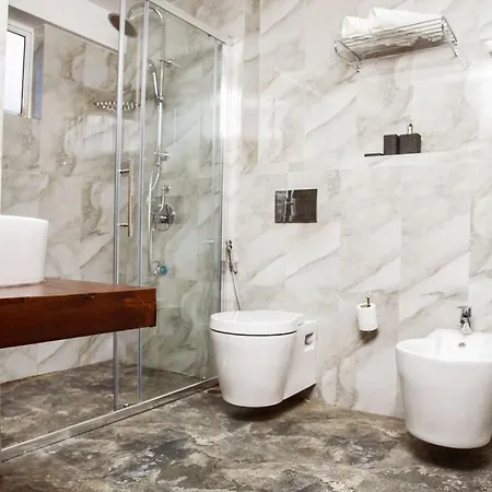 The Venice House Guest house