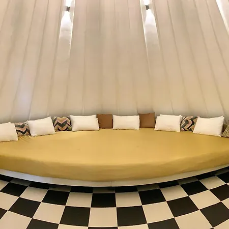 Maple Castle Villa *