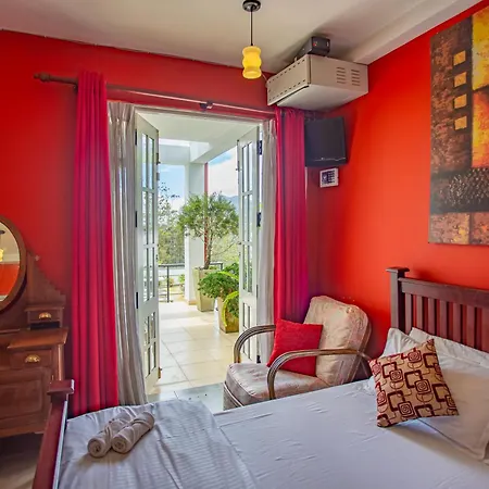 Hillneliya Hotel 3*
