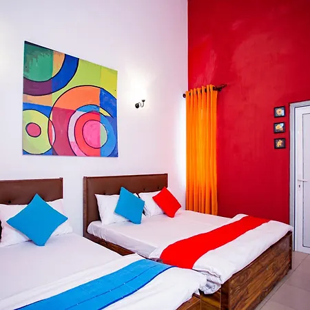 Hotel Hillneliya 3*