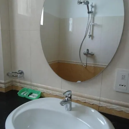 Stamford Star Hotel 3*