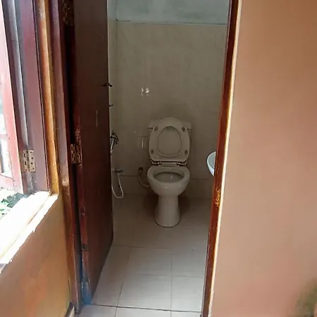Oviya Guest Bed & Breakfast