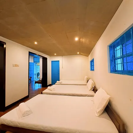 Hostel Bungalow