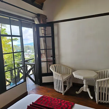 Chez Allen Guest house 2*