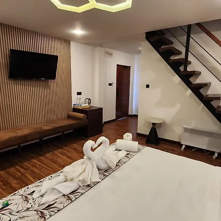 Hotel Mountain Misty By Travel Corners Nuwara Eliya