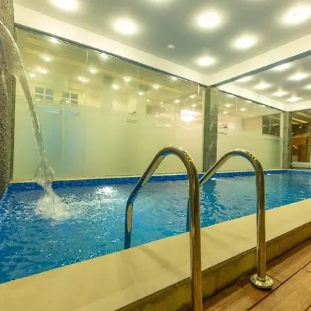 High Garden Hotel