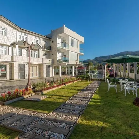 High Garden Hotel Nuwara Eliya