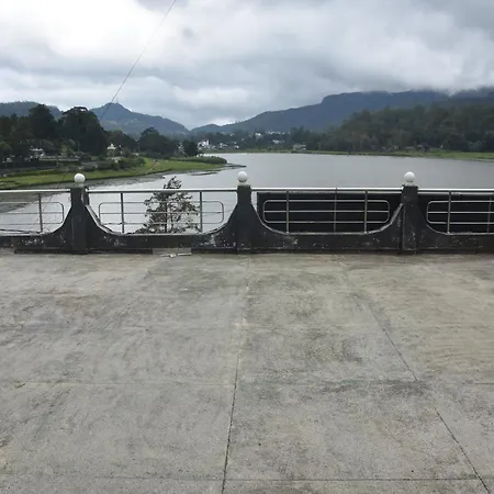 Nuwaraeliya H2o Lakeside Guest house Nuwara Eliya