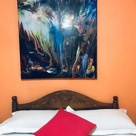 Red Wood 3* Nuwara Eliya