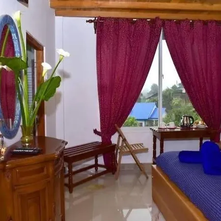 Santa Catherina Homestay *